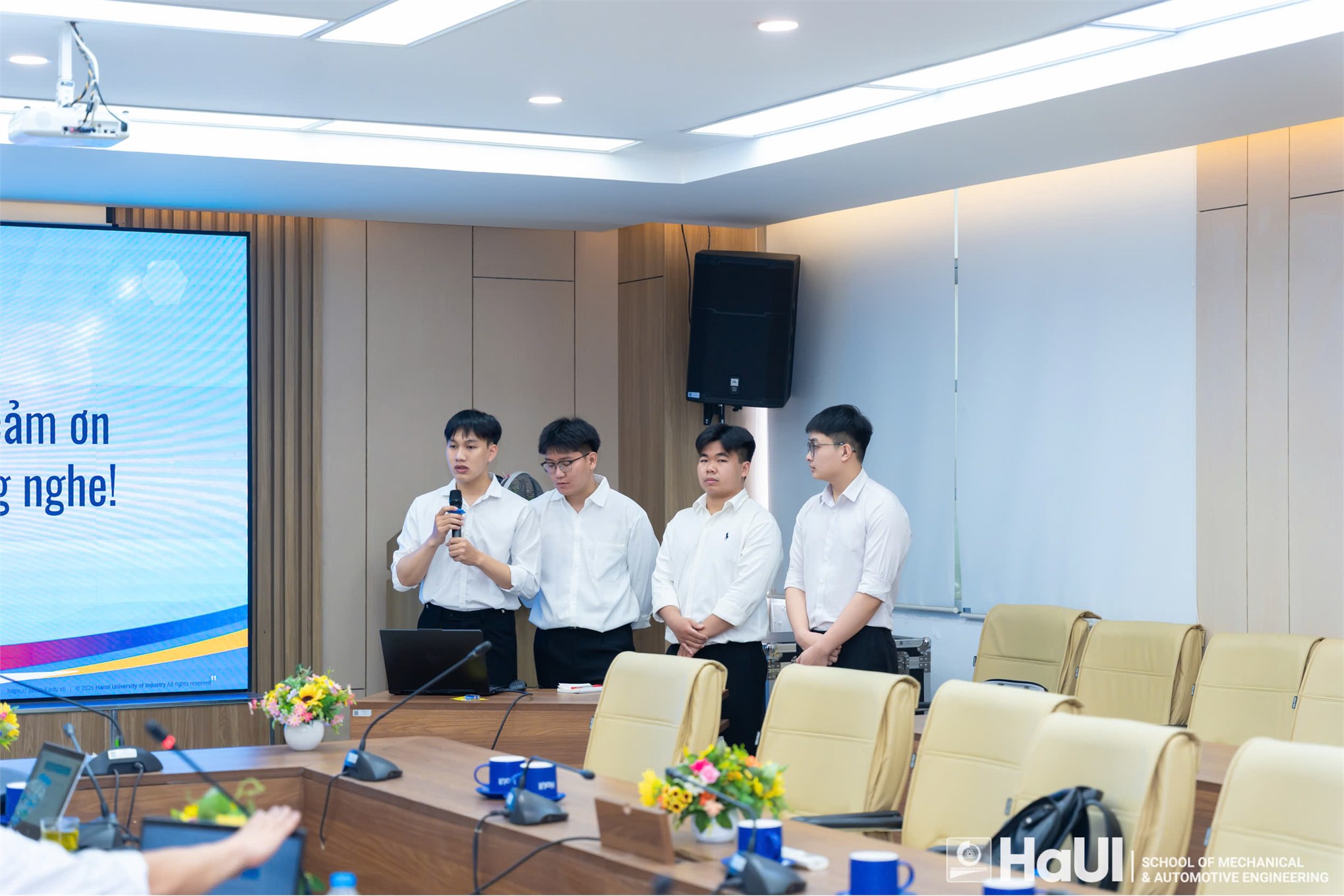 Phong trào nghiên cứu khoa học sinh viên: Hành trình đổi mới tại Trường Cơ khí – Ô tô
