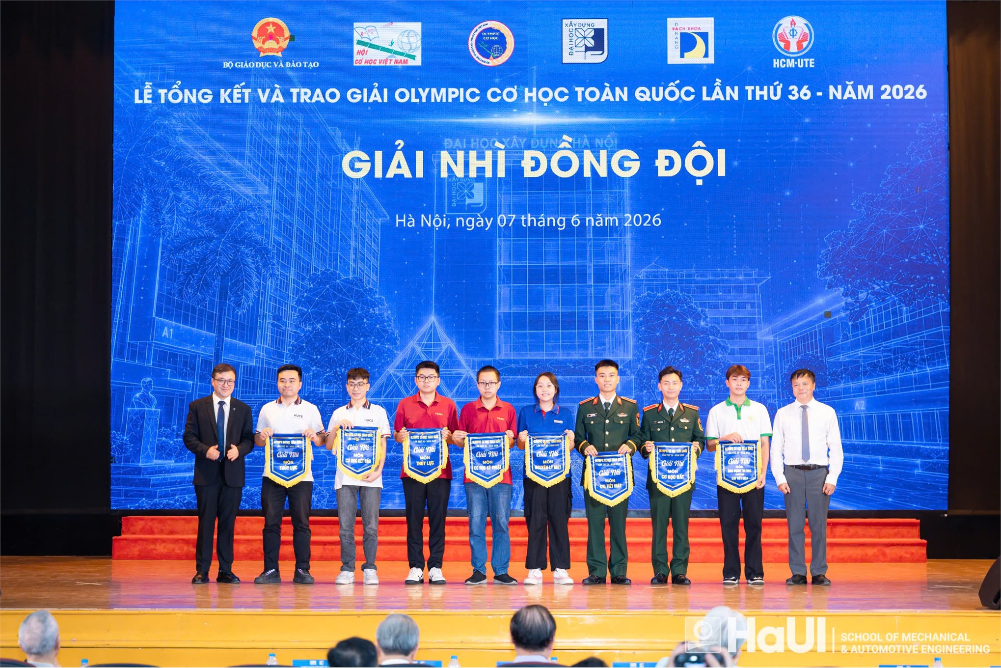 Sinh viên Trường Cơ khí – Ô tô, HaUI khẳng định bản lĩnh tại Olympic Cơ học toàn quốc lần thứ 36