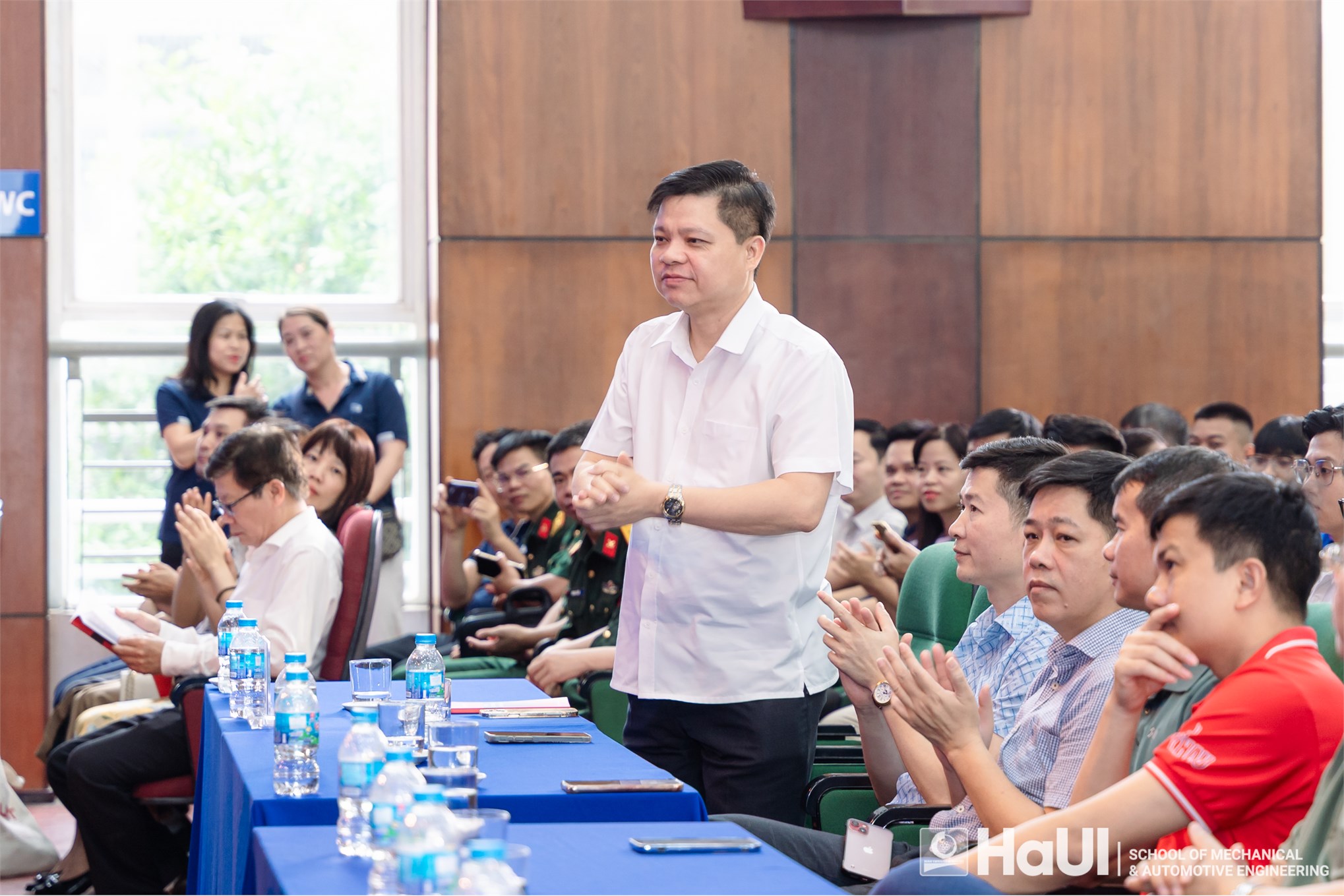 Sinh viên Trường Cơ khí – Ô tô, HaUI khẳng định bản lĩnh tại Olympic Cơ học toàn quốc lần thứ 36