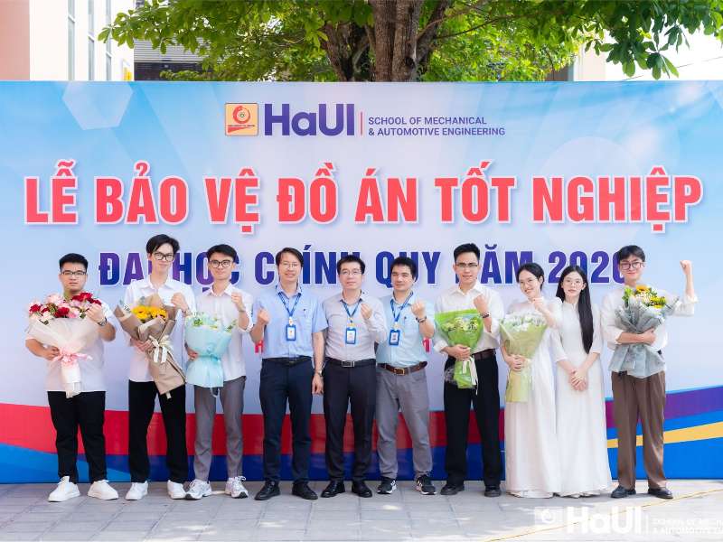 Impressive Outcomes of the Graduation Thesis Defense for English-Taught Programs at the School of Mechanical and Automotive Engineering