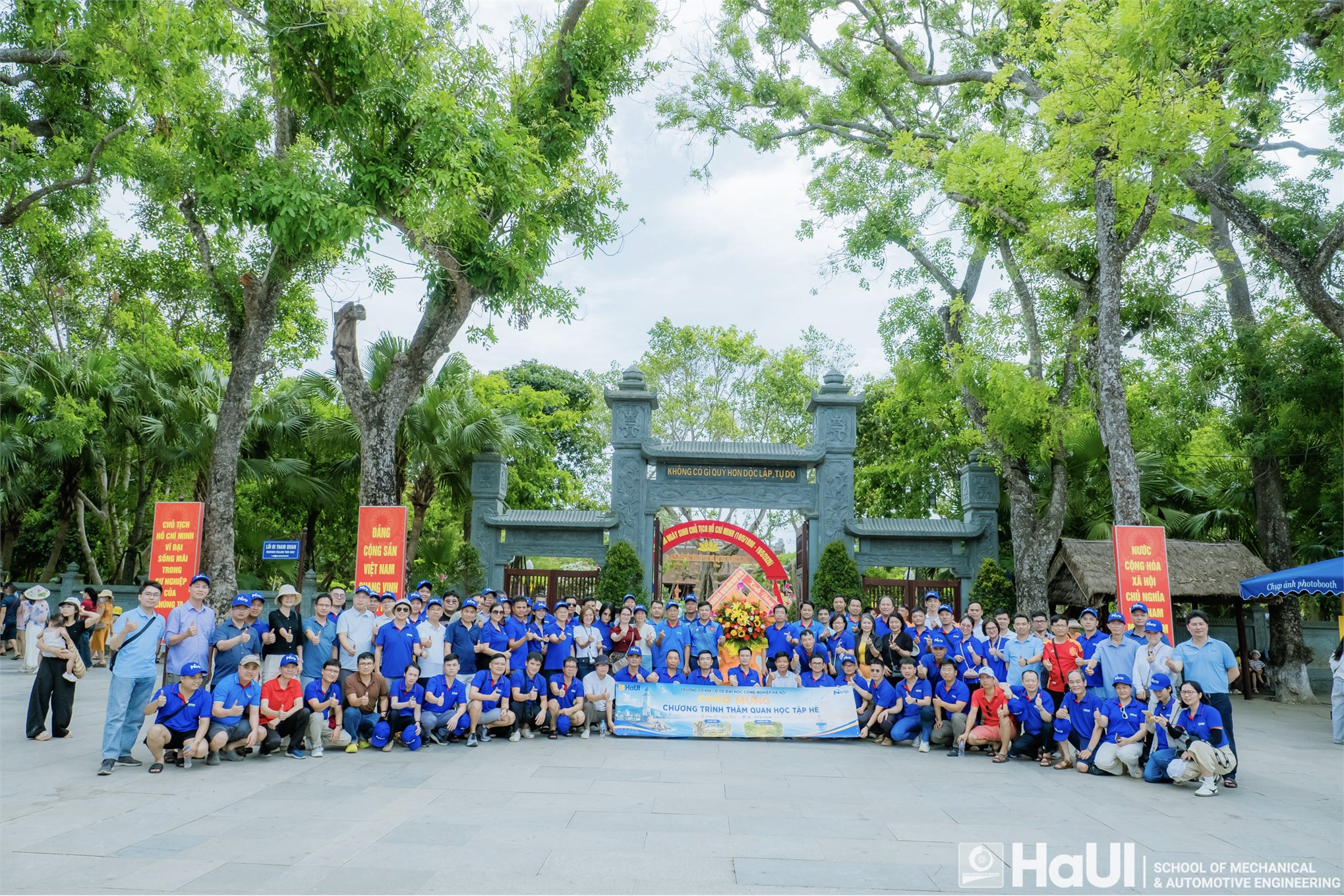 Trường Cơ khí – Ô tô: Hành trình gắn kết, tiếp lửa cho năm học mới