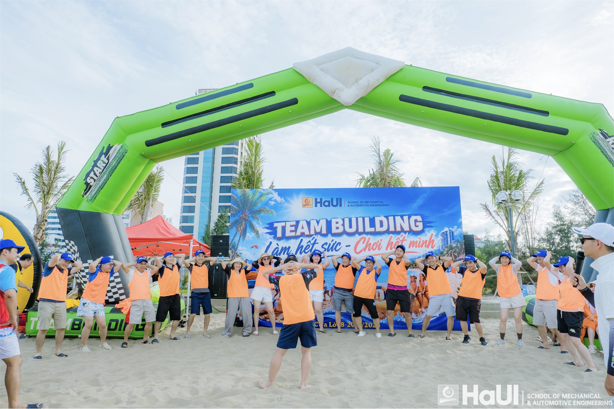 Trường Cơ khí – Ô tô: Hành trình gắn kết, tiếp lửa cho năm học mới