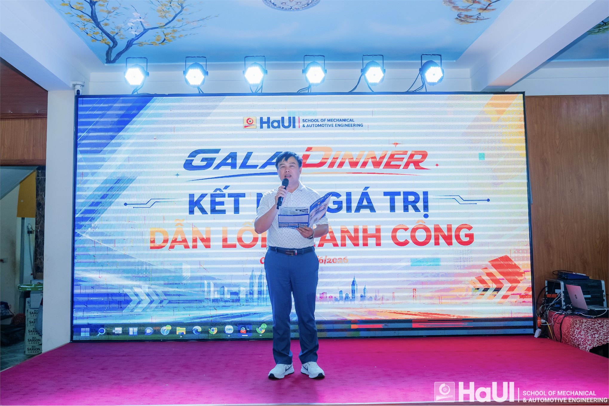 Trường Cơ khí – Ô tô: Hành trình gắn kết, tiếp lửa cho năm học mới