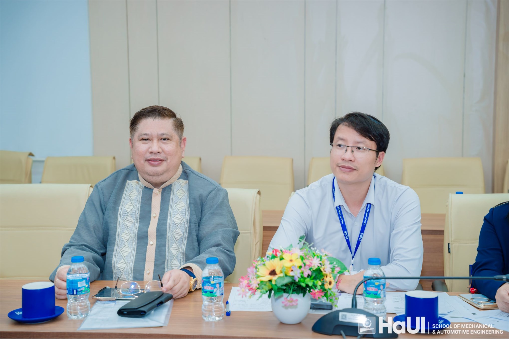 Hội thảo khoa học “Cơ học kỹ thuật trong kỷ nguyên AI và Sản xuất thông minh”: Bệ phóng nâng cao năng lực nghiên cứu tại Trường Cơ khí – Ô tô