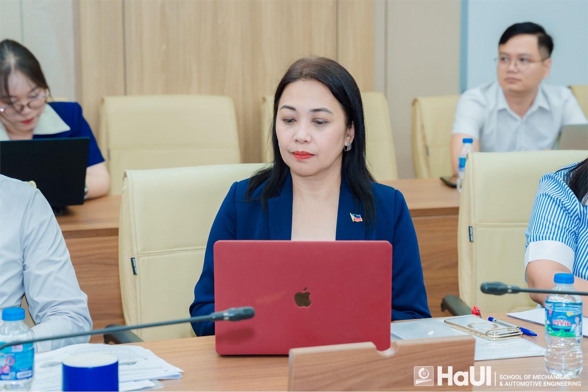Hội thảo khoa học “Cơ học kỹ thuật trong kỷ nguyên AI và Sản xuất thông minh”: Bệ phóng nâng cao năng lực nghiên cứu tại Trường Cơ khí – Ô tô