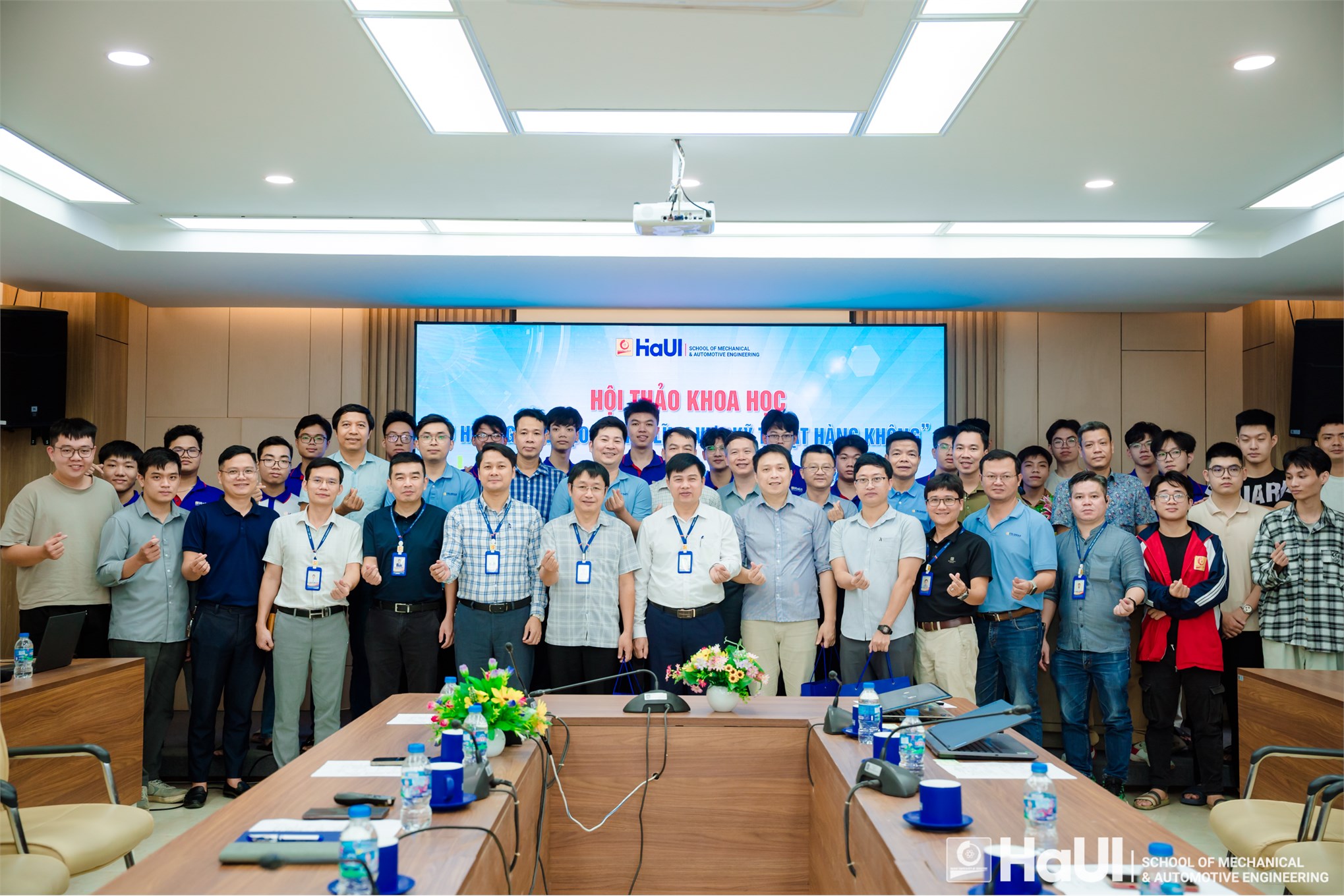 Hội thảo khoa học “Xu hướng đào tạo trong lĩnh vực kỹ thuật hàng không”: Mở hướng phát triển mới cho đào tạo kỹ thuật tại Trường Cơ khí – Ô tô