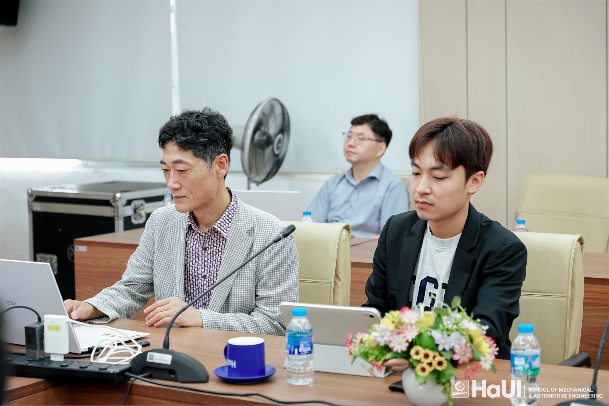Trường Cơ khí - Ô tô, HaUI hợp tác với Đại học Hansung (Hàn Quốc): Thúc đẩy ứng dụng trí tuệ nhân tạo trong sản xuất và chuyển đổi số doanh nghiệp