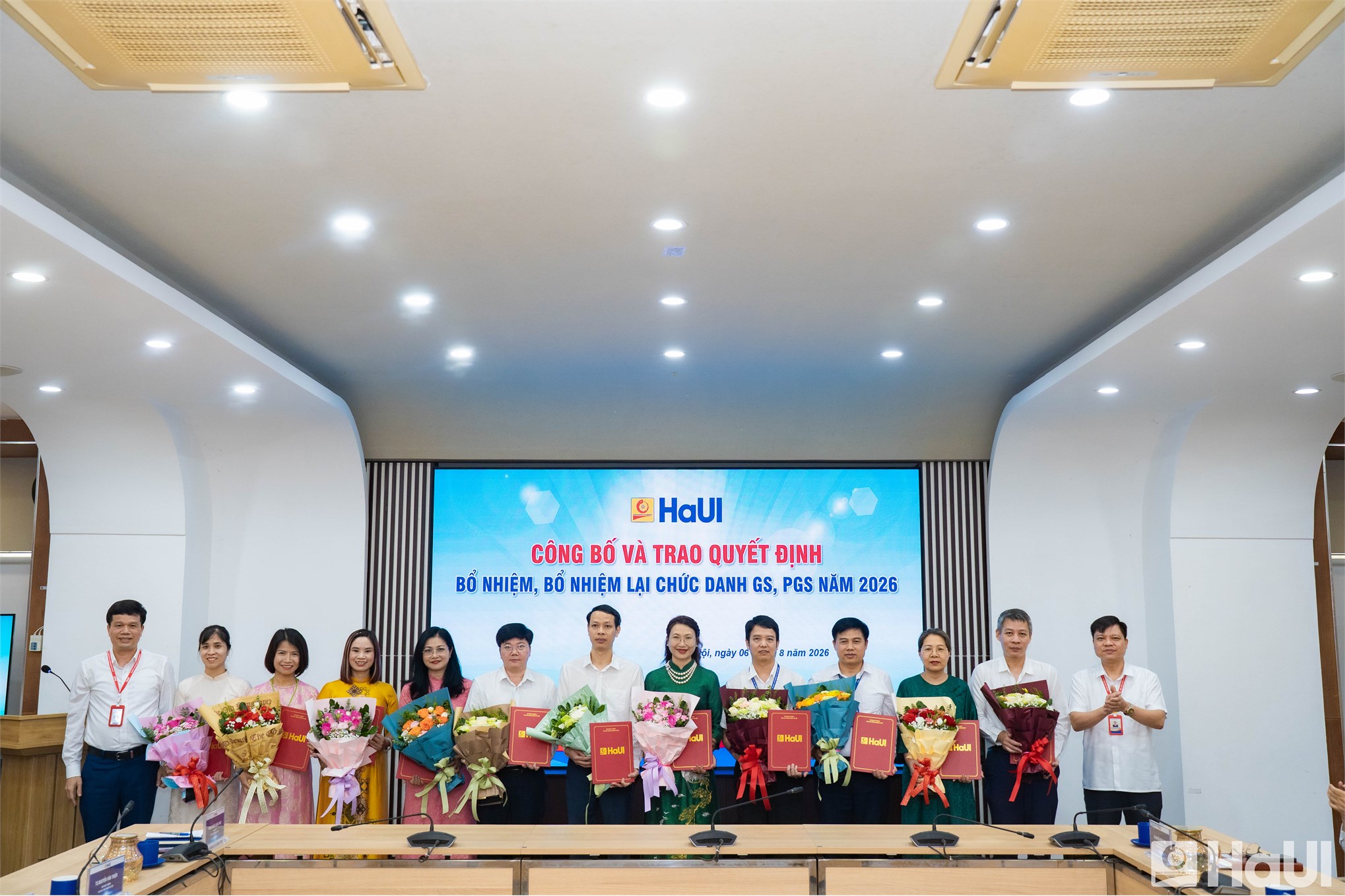 PGS.TS. Hoàng Tiến Dũng – Hiệu trưởng Trường Cơ khí – Ô tô được bổ nhiệm lại chức danh Phó Giáo sư năm 2026