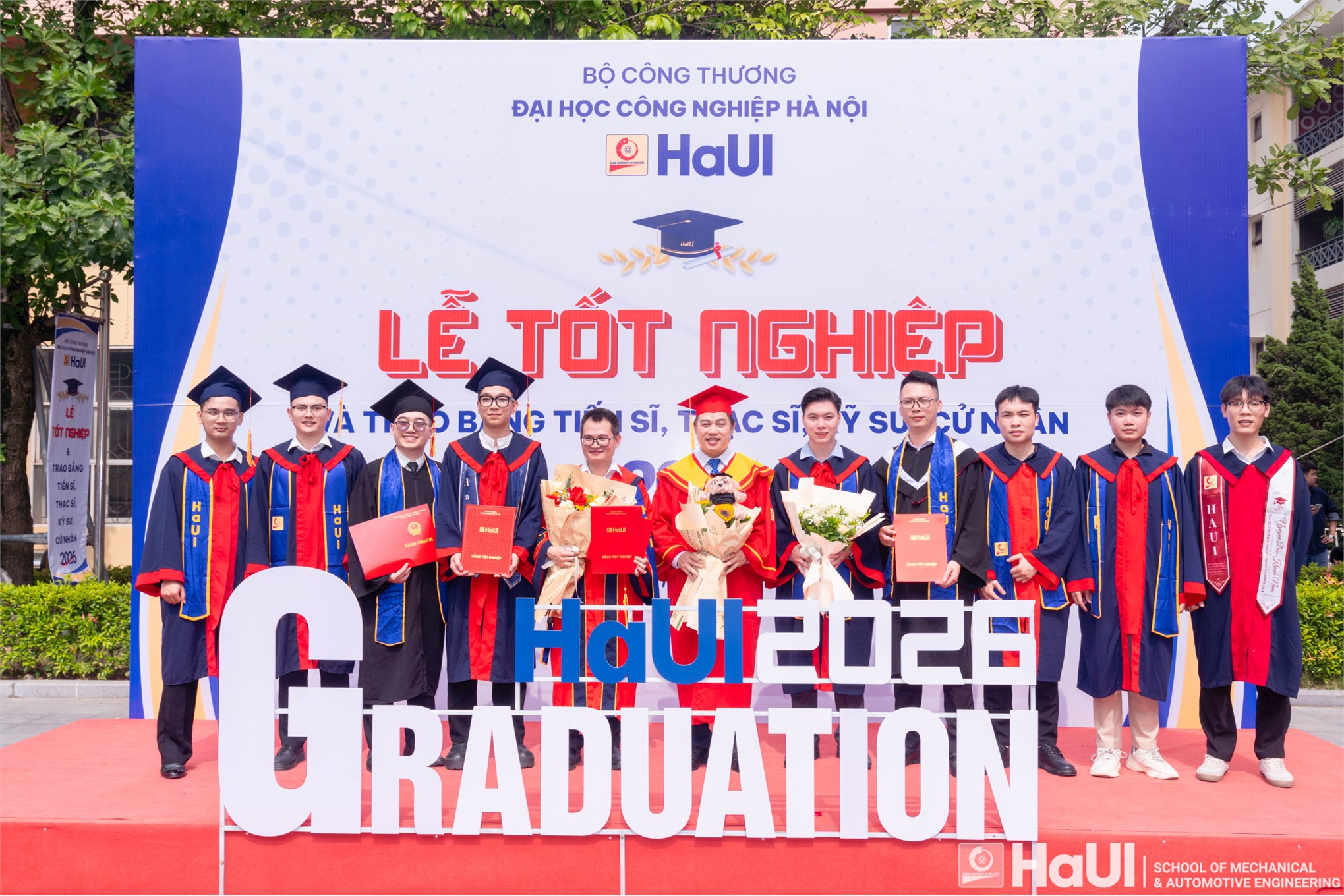 Lễ Tốt nghiệp 2026 Trường Cơ khí - Ô tô: Dấu mốc trưởng thành, khởi đầu hành trình vươn xa
