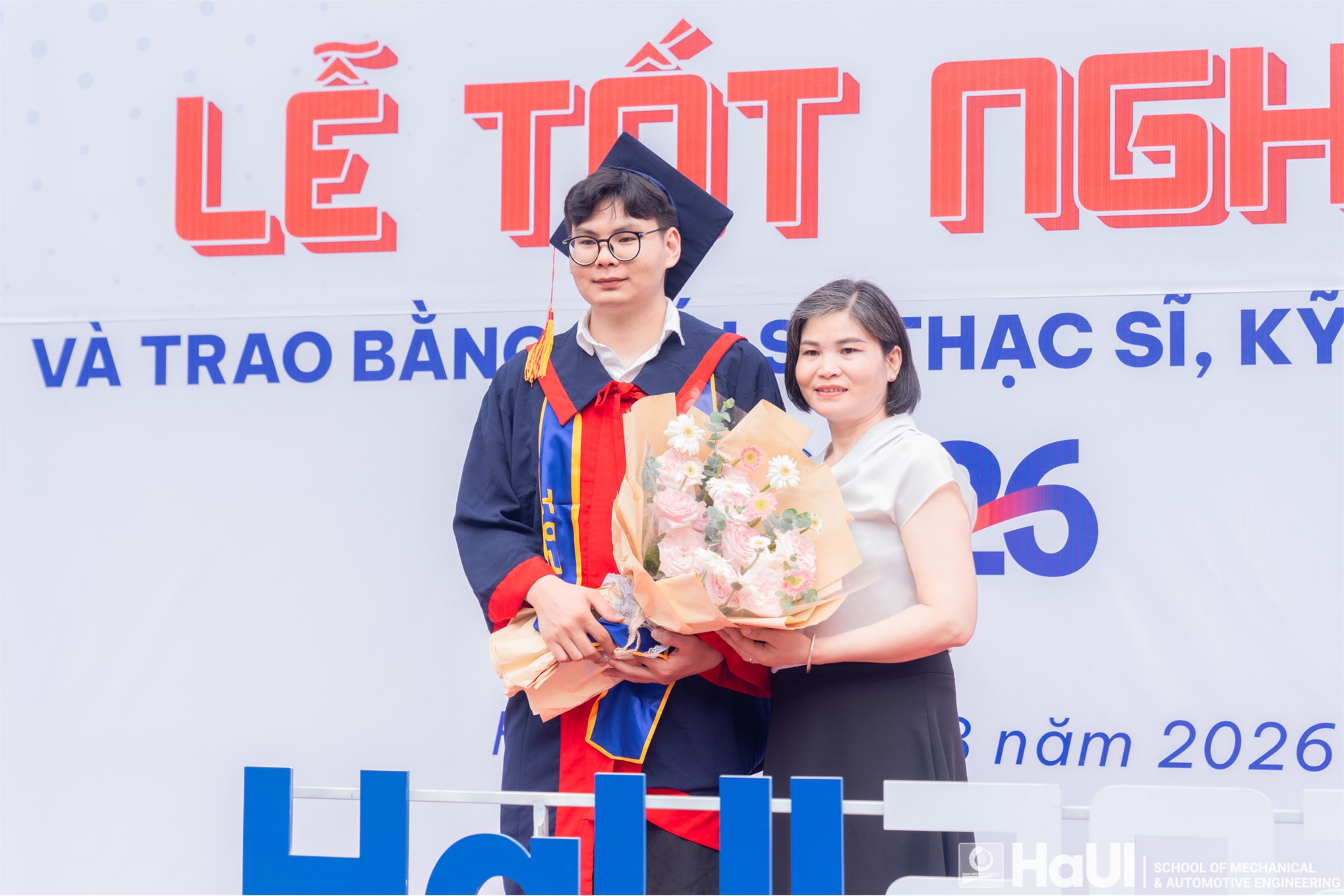 Lễ Tốt nghiệp 2026 Trường Cơ khí - Ô tô: Dấu mốc trưởng thành, khởi đầu hành trình vươn xa