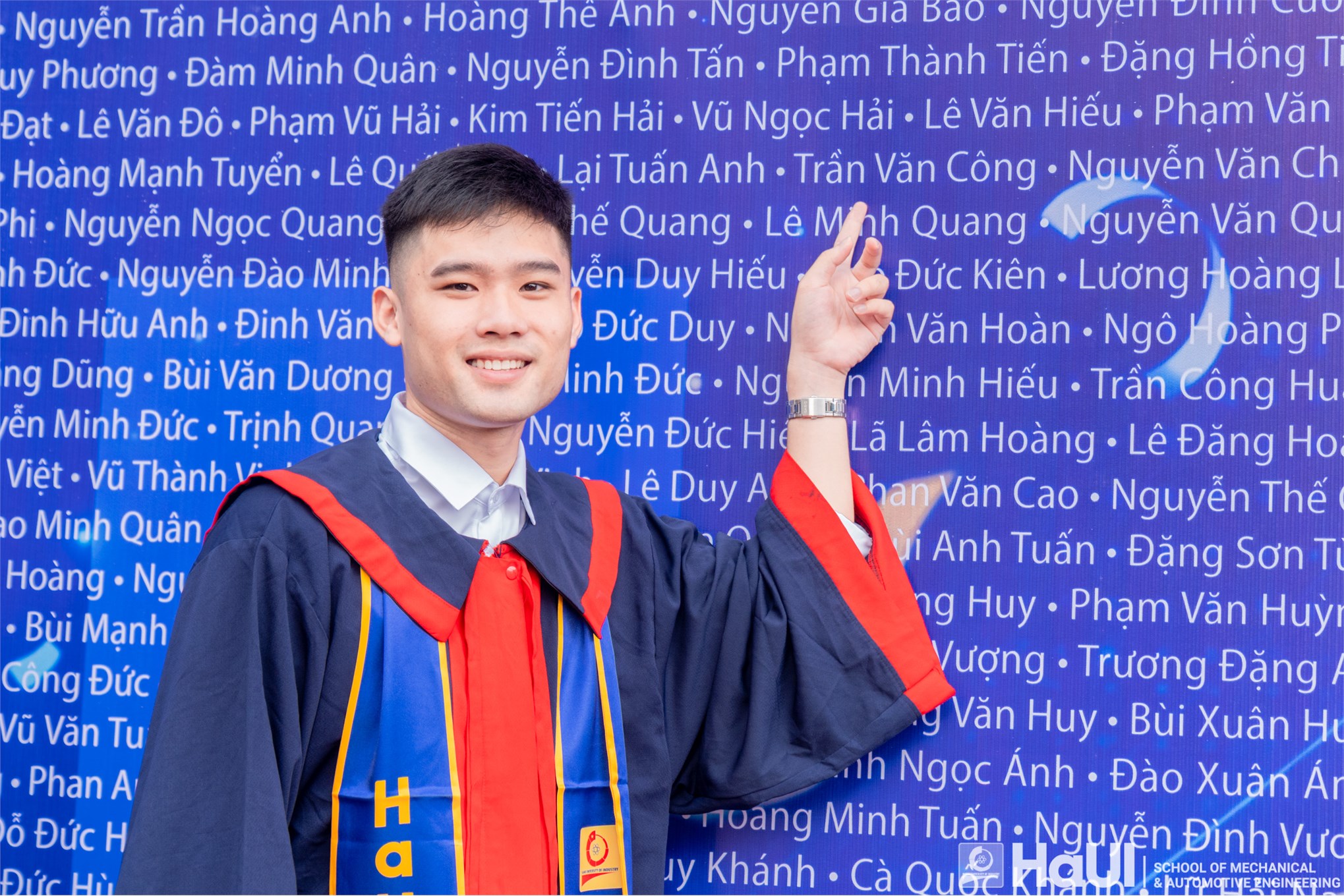 Lễ Tốt nghiệp 2026 Trường Cơ khí - Ô tô: Dấu mốc trưởng thành, khởi đầu hành trình vươn xa