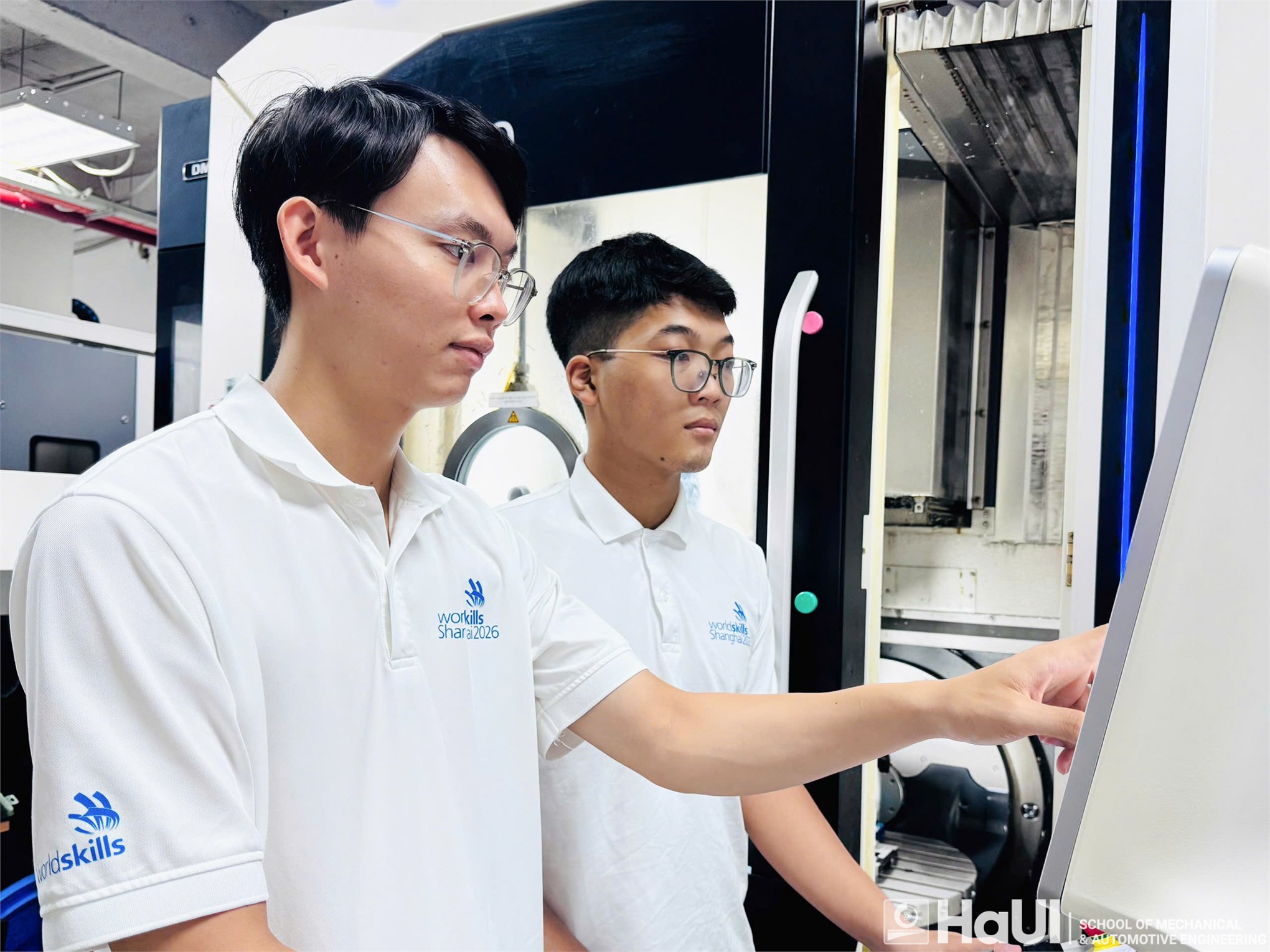Pham Thanh Đat – Outstanding Graduate in Mechatronics Engineering Technology, School of Mechanical and Automotive Engineering