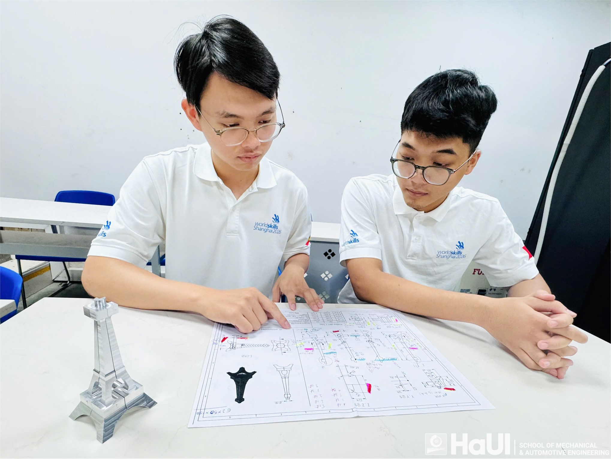 Pham Thanh Đat – Outstanding Graduate in Mechatronics Engineering Technology, School of Mechanical and Automotive Engineering