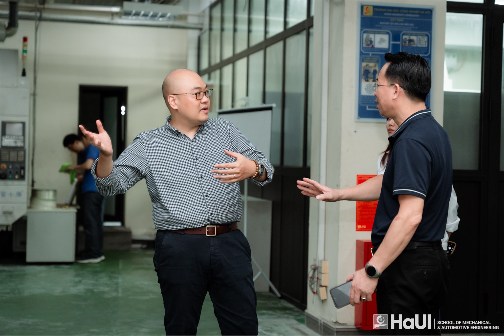 Trường Cơ khí – Ô tô, HaUI tiếp nhận tài trợ thiết bị đào tạo từ Công ty TNHH Honda Việt Nam