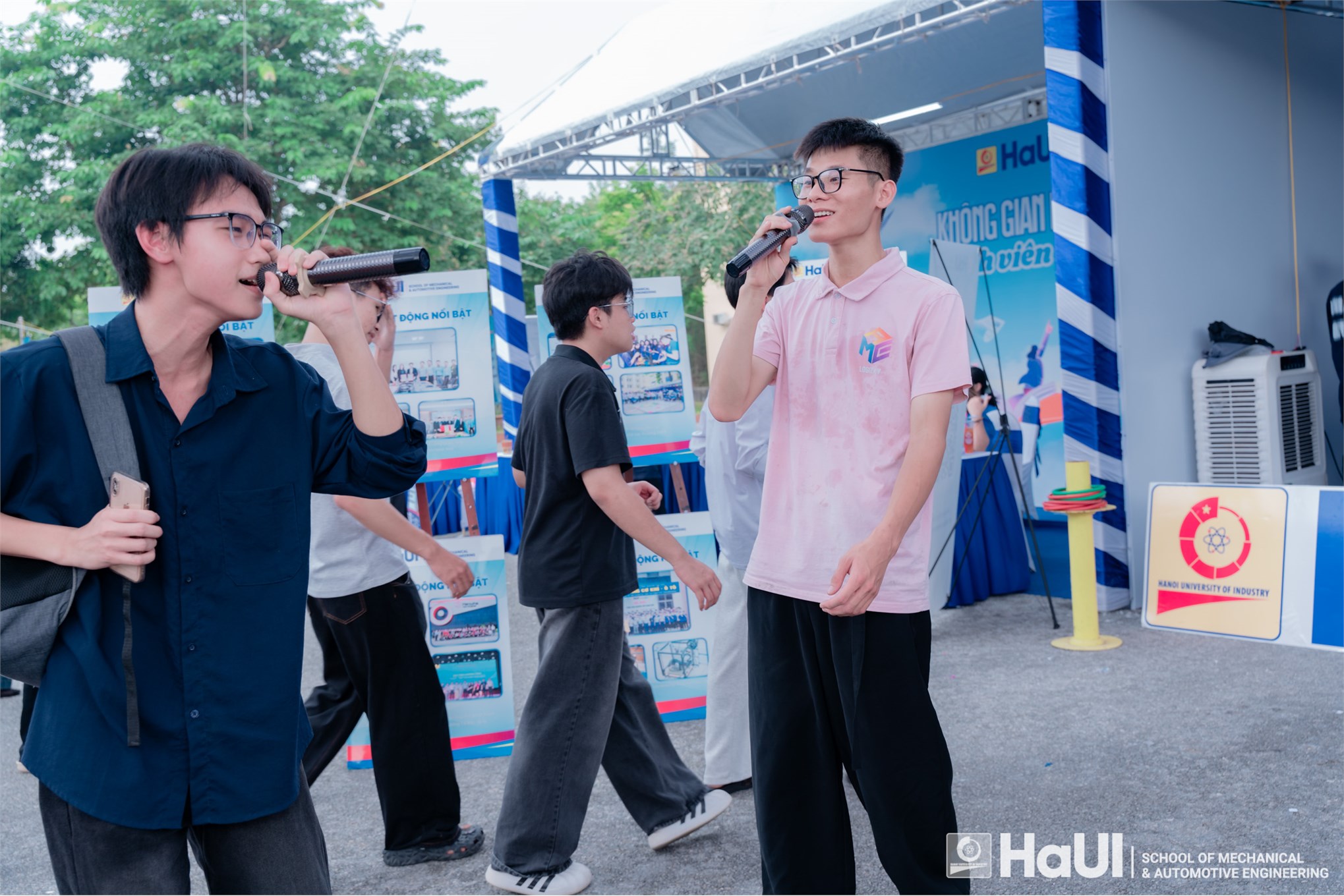 Chào đón tân sinh viên K21 Trường Cơ khí – Ô tô: Khởi đầu hành trình tri thức, kiến tạo tương lai