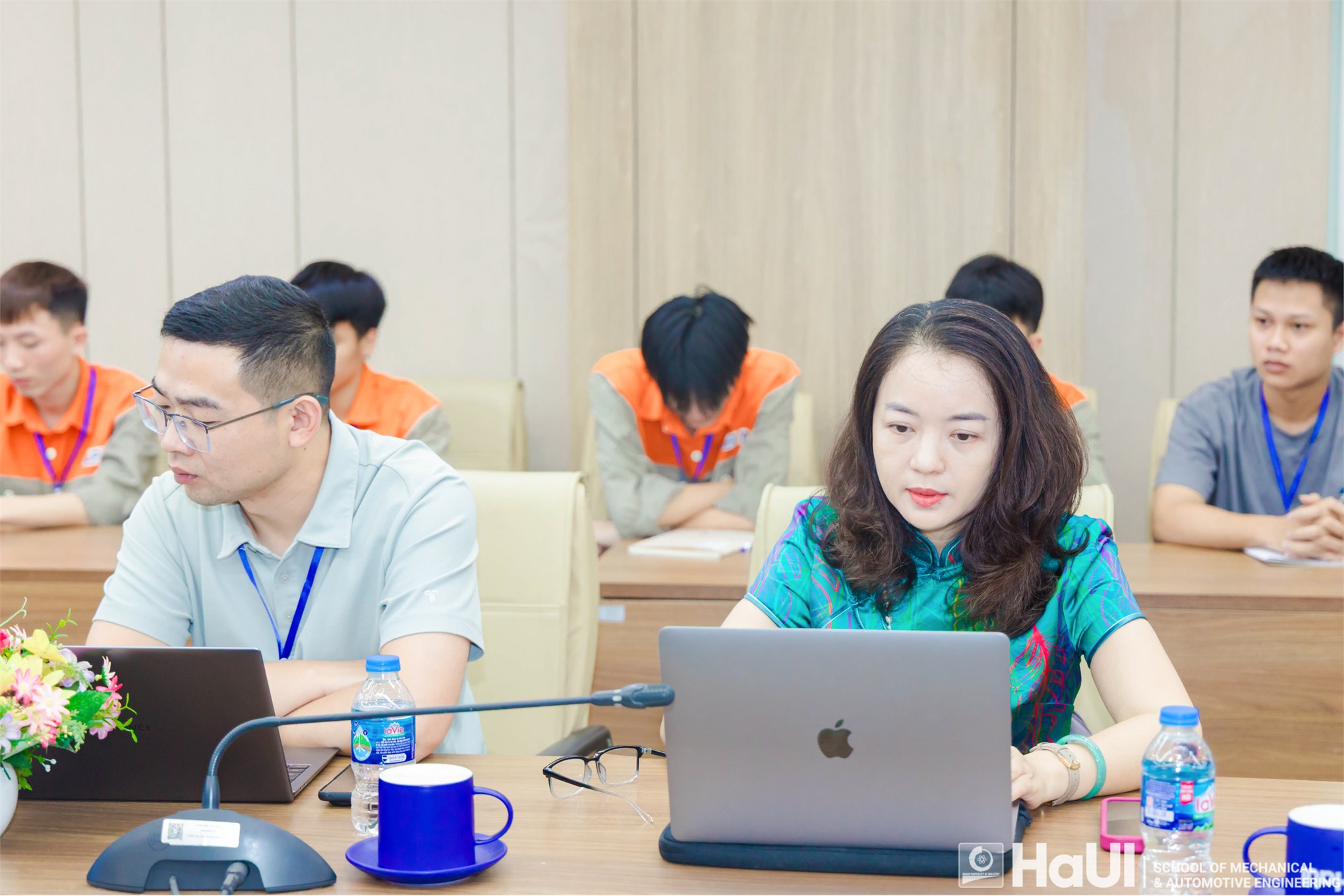 Hội thảo học thuật: “Xe năng lượng mới” – Thúc đẩy hợp tác và phát triển bền vững