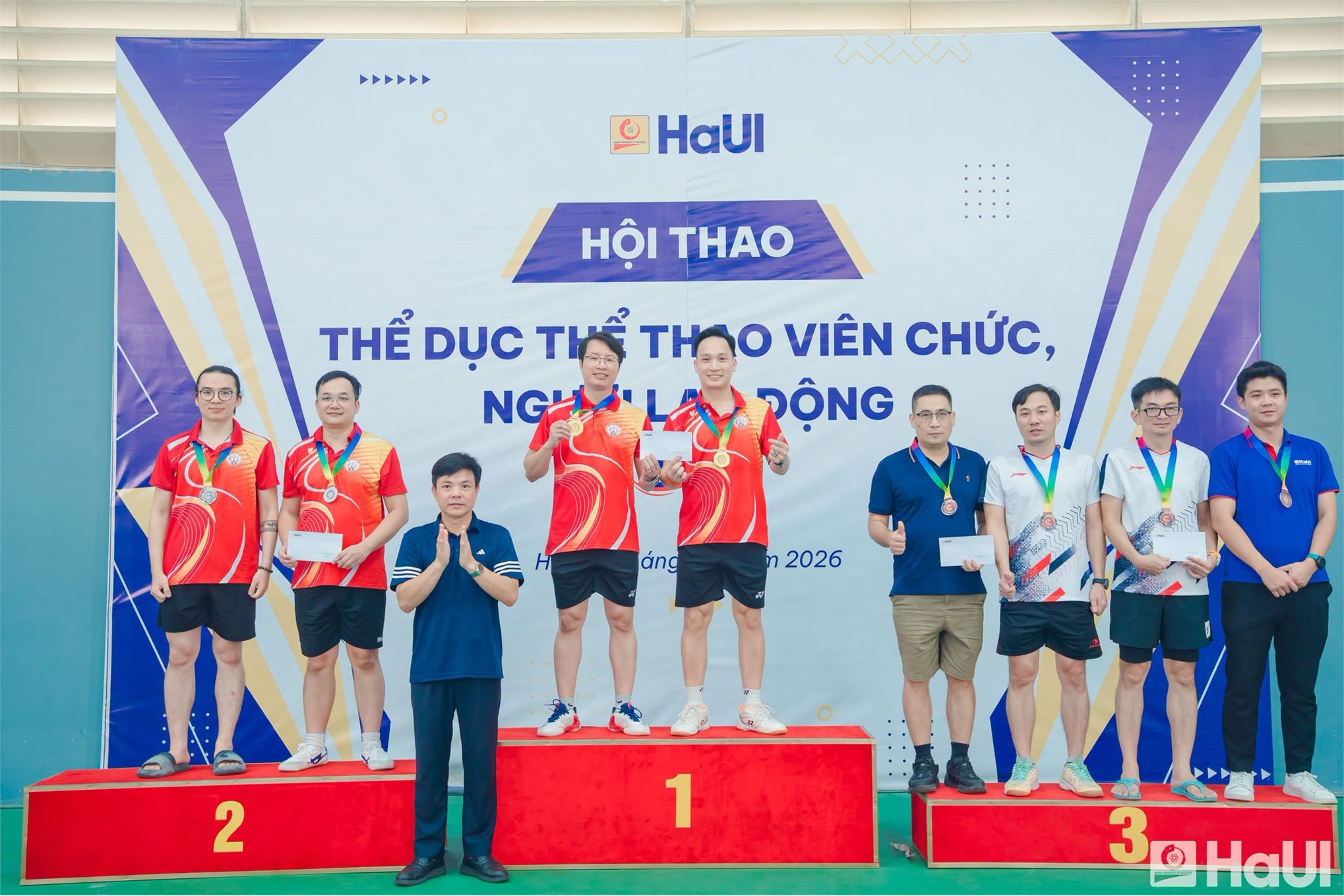 Liên quân 2 xuất sắc giành Giải Ba toàn đoàn tại Hội thao viên chức, người lao động Đại học Công nghiệp Hà Nội năm 2026