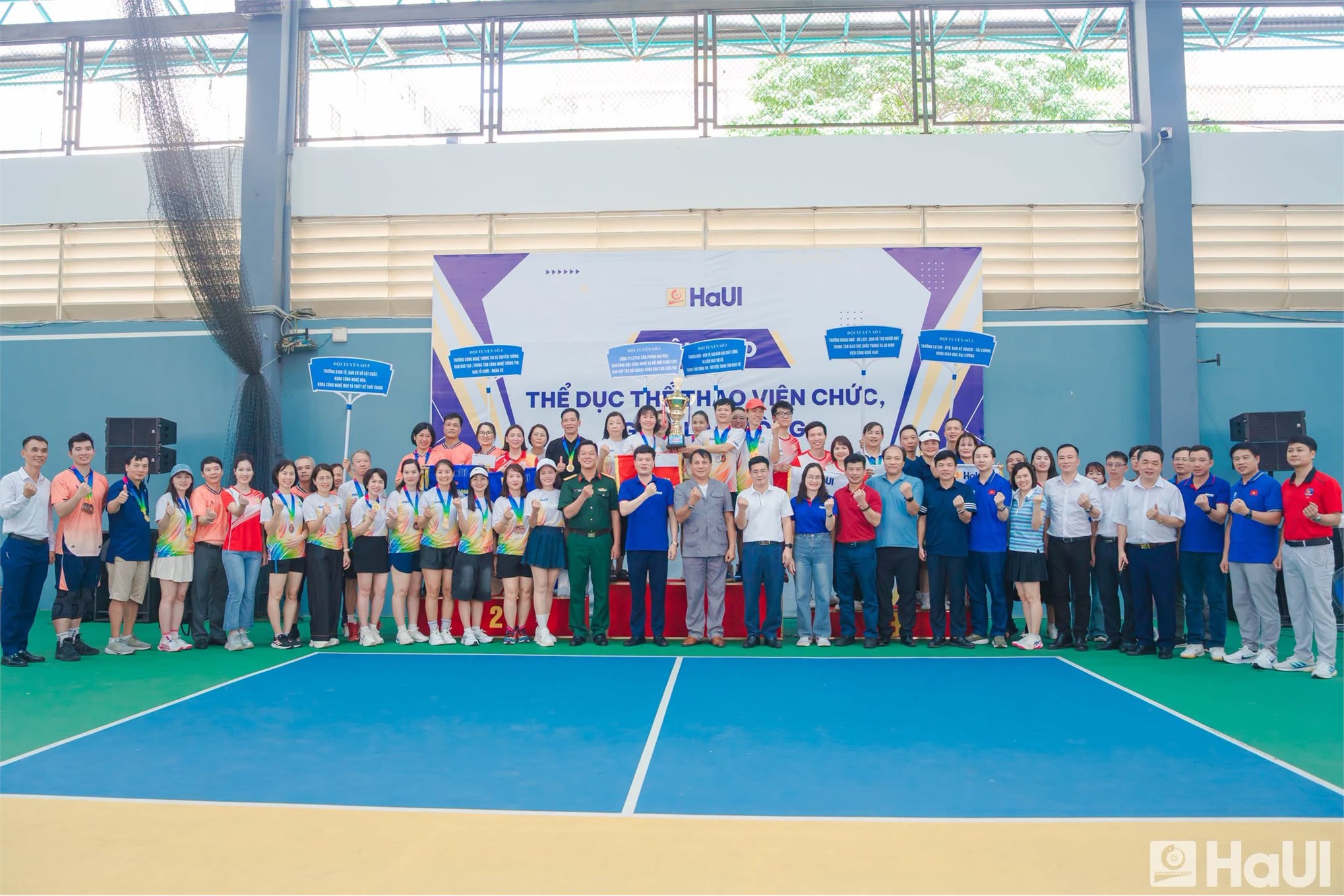 Liên quân 2 xuất sắc giành Giải Ba toàn đoàn tại Hội thao viên chức, người lao động Đại học Công nghiệp Hà Nội năm 2026