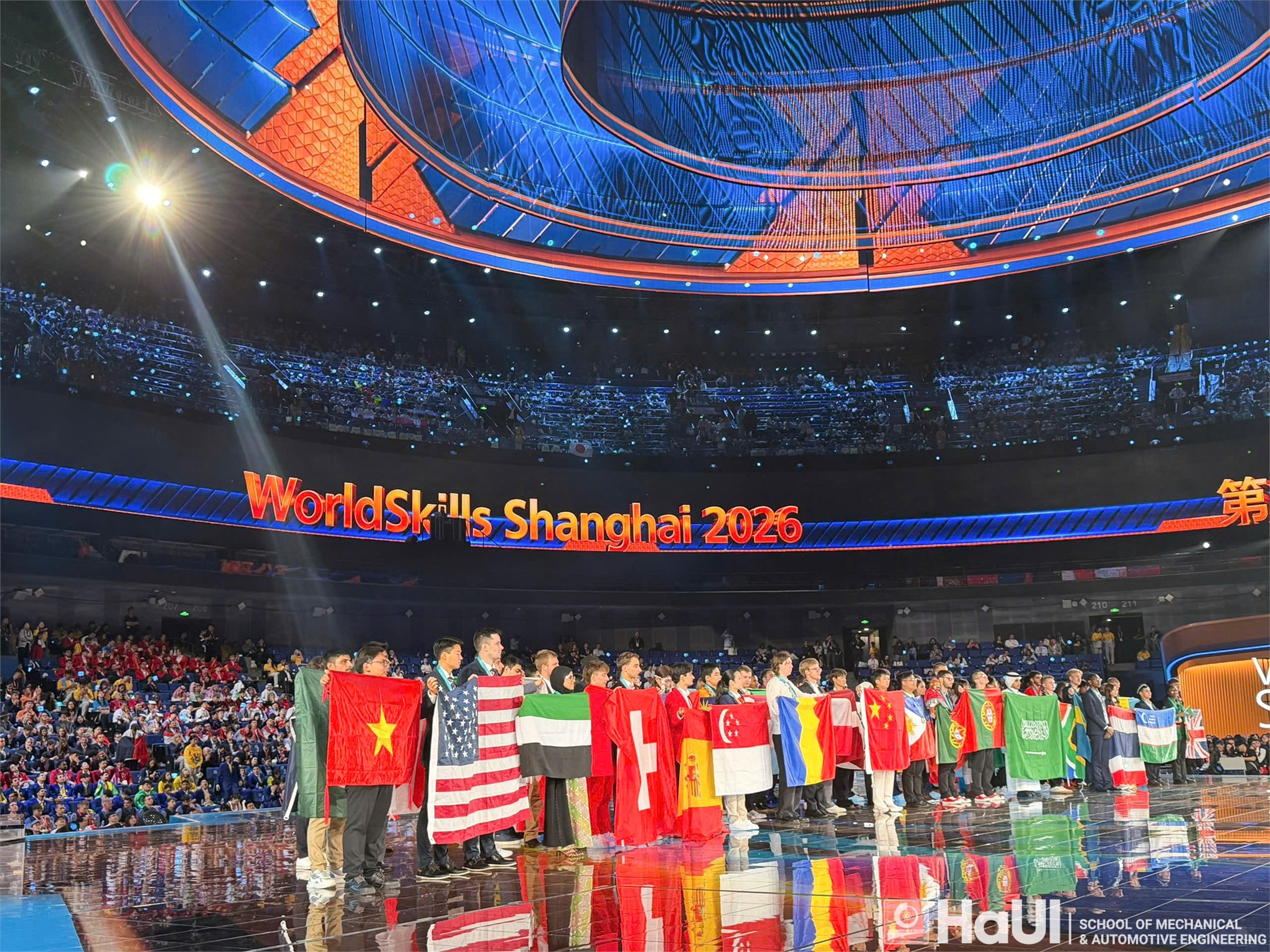Sinh viên Trường Cơ khí – Ô tô xuất sắc giành Huy chương Kỹ năng nghề xuất sắc tại WorldSkills 2026