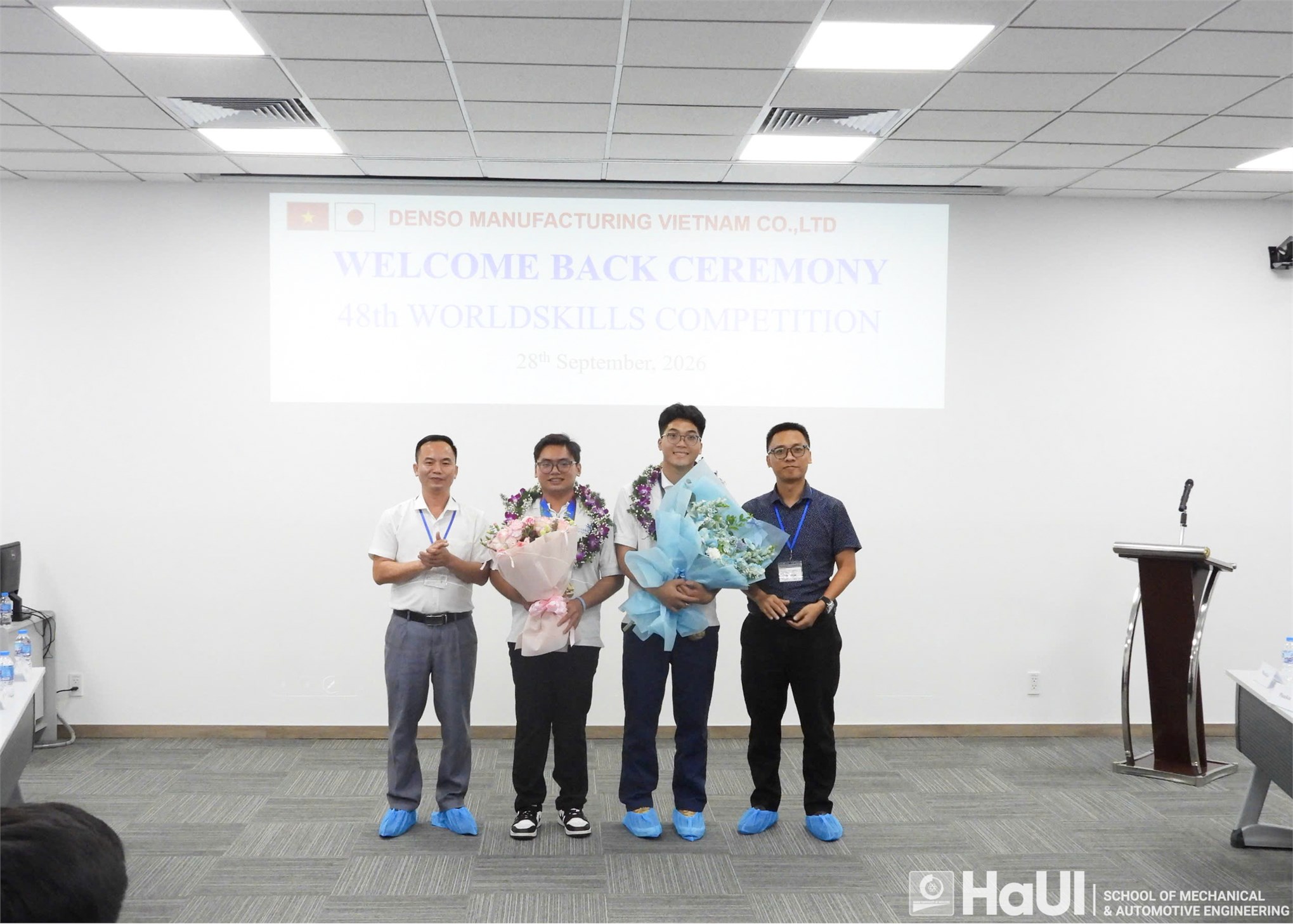 Sinh viên Trường Cơ khí – Ô tô, HaUI giành Huy chương Kỹ năng nghề xuất sắc, đạt danh hiệu Best of Nation tại WorldSkills 2026