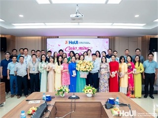 Rạng rỡ và ấm áp chương trình kỷ niệm ngày phụ nữ Việt Nam 20/10 tại Trường Cơ khí – Ô tô