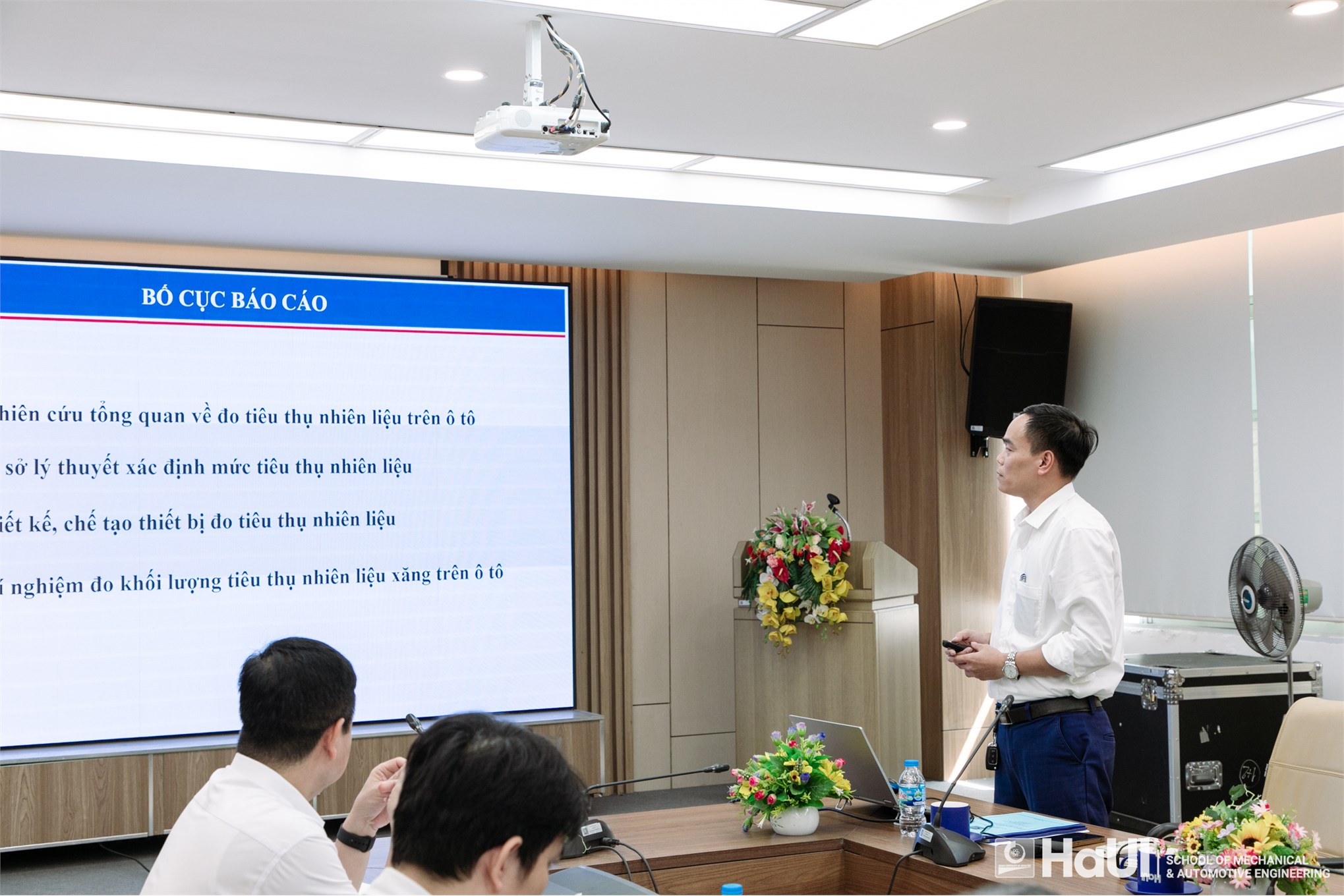 Nghiệm thu đề tài KH&CN cấp cơ sở: “Nghiên cứu thiết kế, chế tạo thiết bị đo khối lượng tiêu thụ nhiên liệu xăng để đánh giá tính kinh tế nhiên liệu của ô tô phục vụ đào tạo và nghiên cứu”
