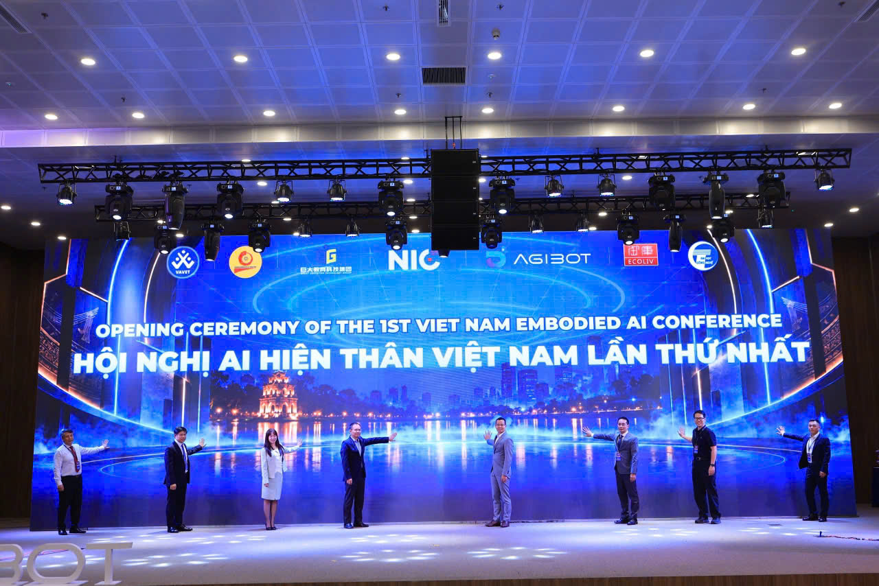 School of Mechanical and Automotive Engineering, HaUI signed a strategic partnership at the first Vietnam Embodied AI Conference: Pioneering breakthroughs in high-level human resources training