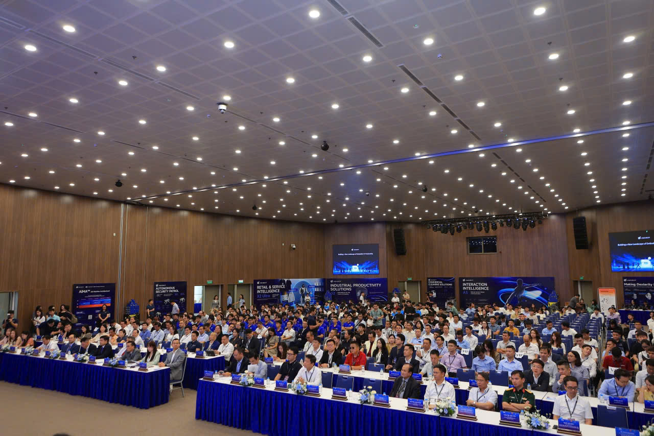 School of Mechanical and Automotive Engineering, HaUI signed a strategic partnership at the first Vietnam Embodied AI Conference: Pioneering breakthroughs in high-level human resources training