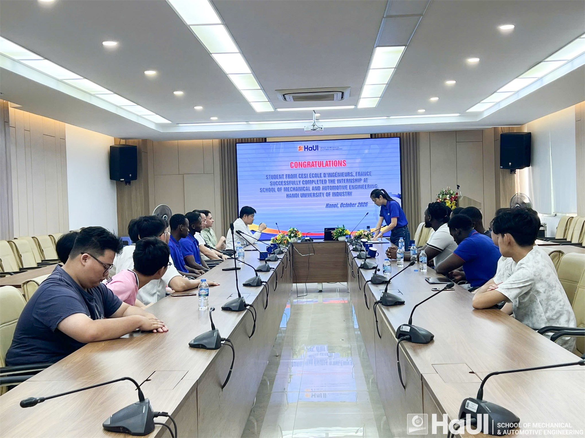 School of Mechanical and Automotive Engineering held the closing ceremony of the internship and awarded a certificate to the student from CESI École d'Ingénieurs (France)