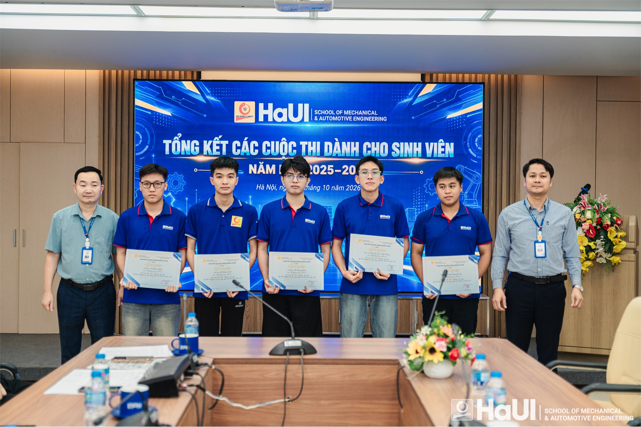 Trường Cơ khí - Ô tô tổng kết các cuộc thi sinh viên năm học 2025-2026 và phát động tham gia các cuộc thi năm học 2026-2027