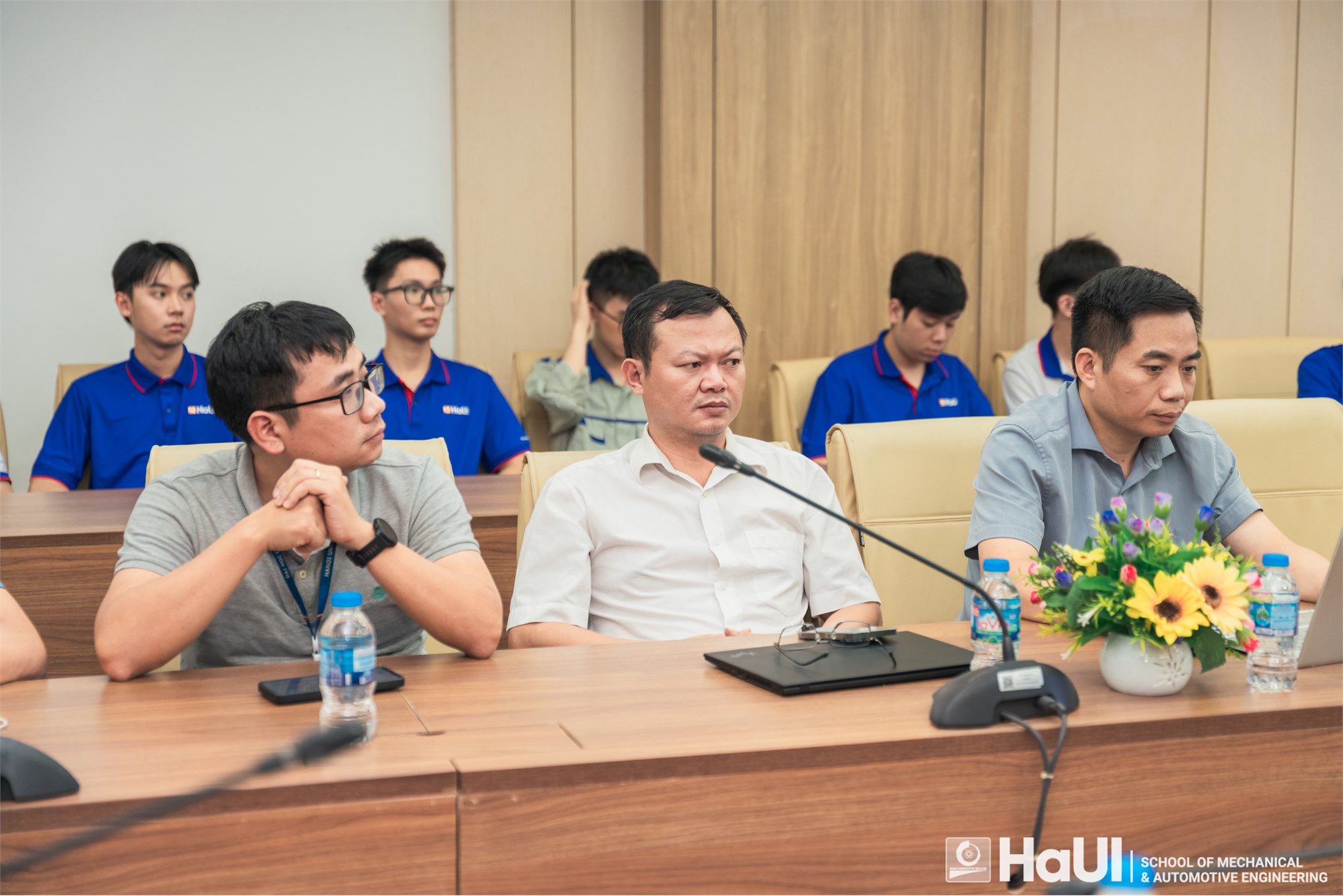 Trường Cơ khí - Ô tô tổng kết các cuộc thi sinh viên năm học 2025-2026 và phát động tham gia các cuộc thi năm học 2026-2027