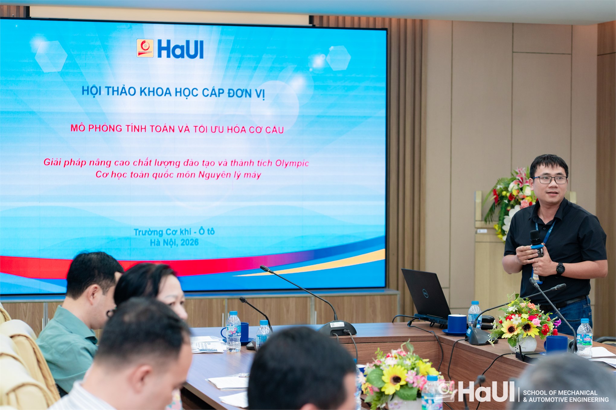 Hội thảo khoa học “Ứng dụng công nghệ số, mô phỏng tối ưu nhằm nâng cao chất lượng các cuộc thi Olympic Cơ học”