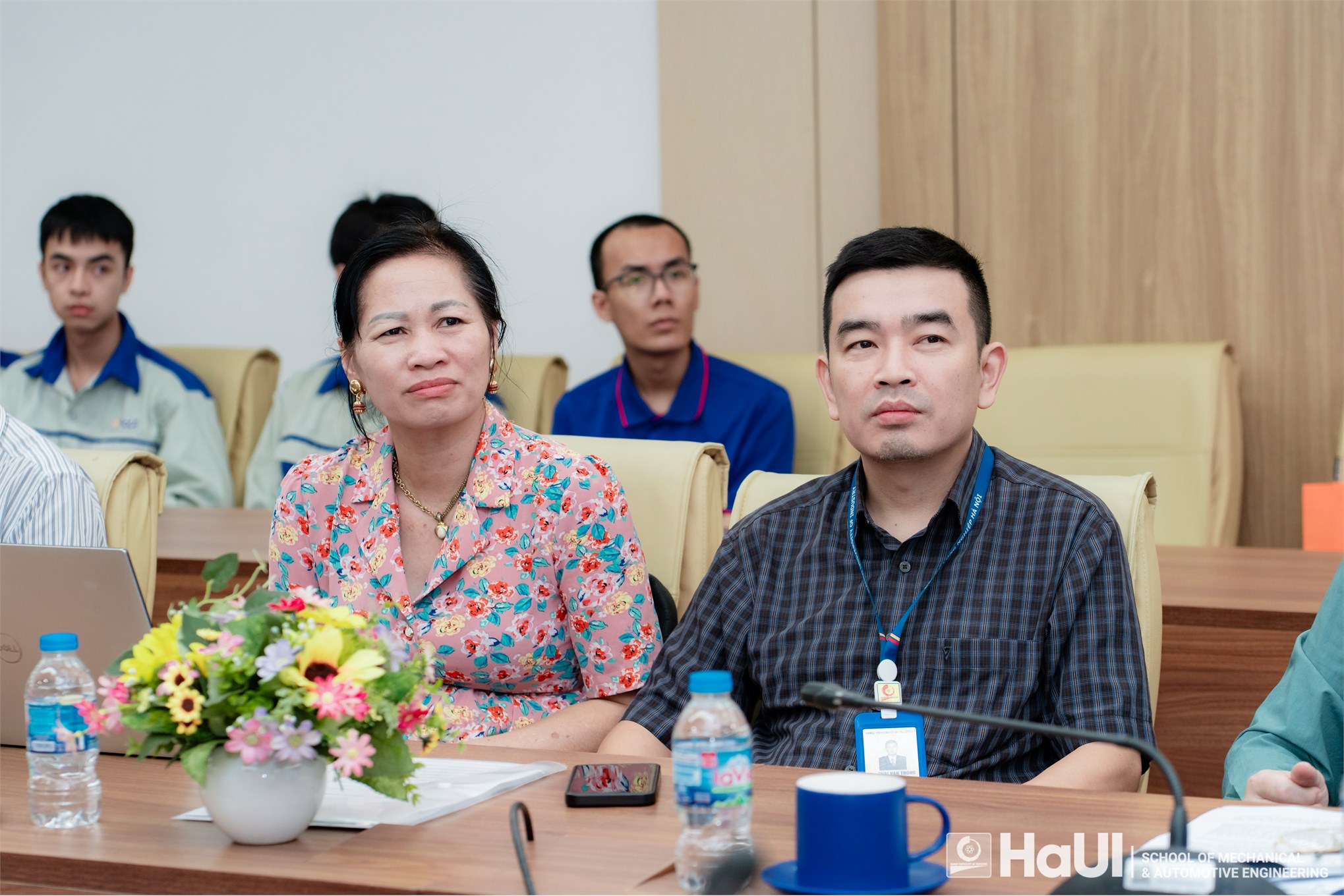 Hội thảo khoa học “Ứng dụng công nghệ số, mô phỏng tối ưu nhằm nâng cao chất lượng các cuộc thi Olympic Cơ học”