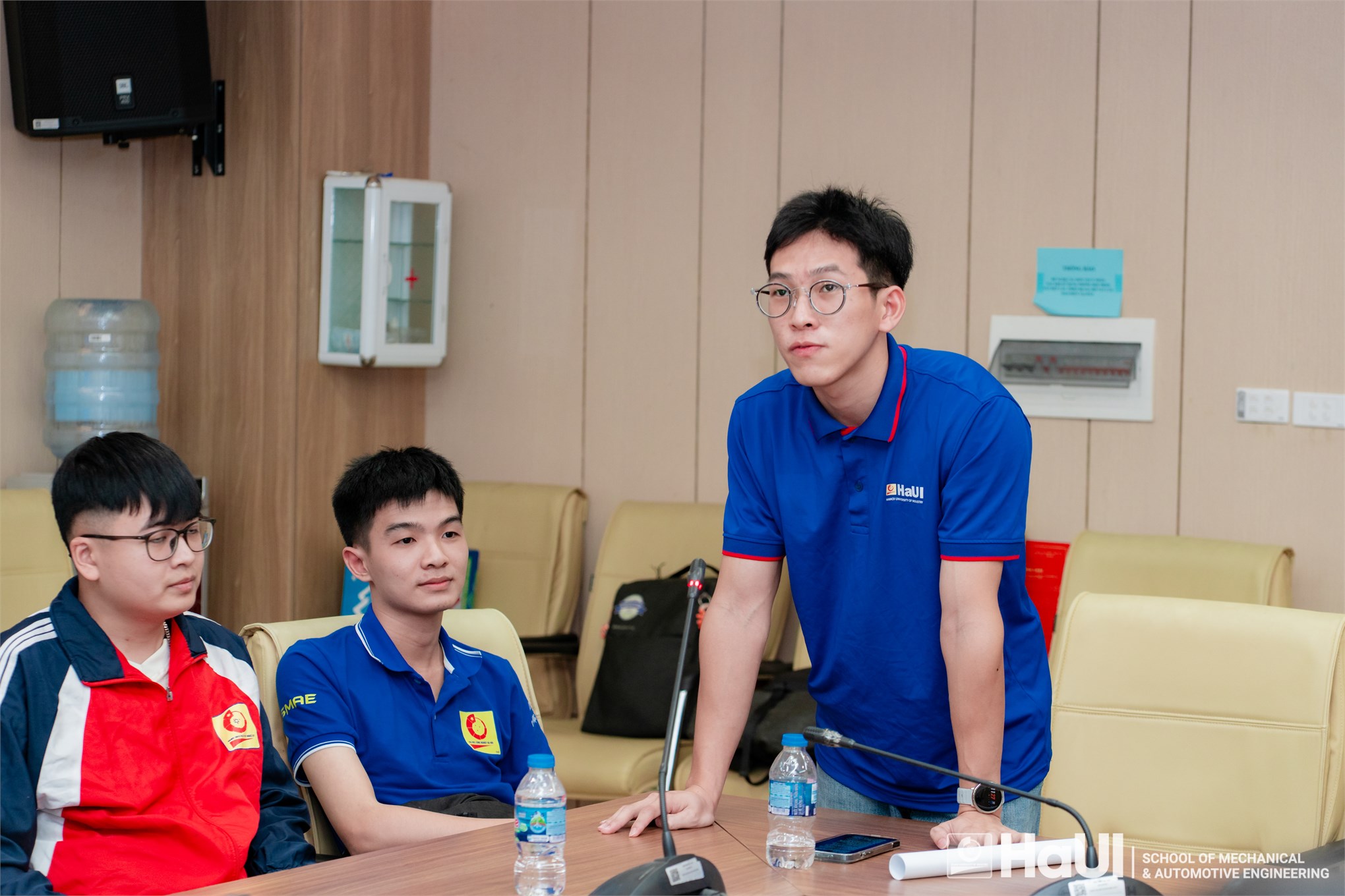 Hội thảo khoa học “Ứng dụng công nghệ số, mô phỏng tối ưu nhằm nâng cao chất lượng các cuộc thi Olympic Cơ học”